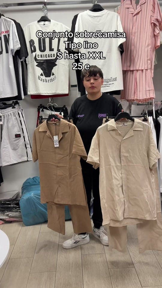 Post 2 by Revolution Svq on TikTok (video)
