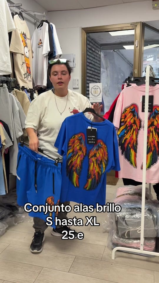 Post 9 by Revolution Svq on TikTok (video)