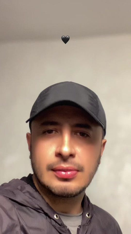 Post 2 by elviejodelsombreron on TikTok (video)