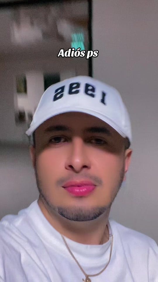 Post 7 by elviejodelsombreron on TikTok (video)
