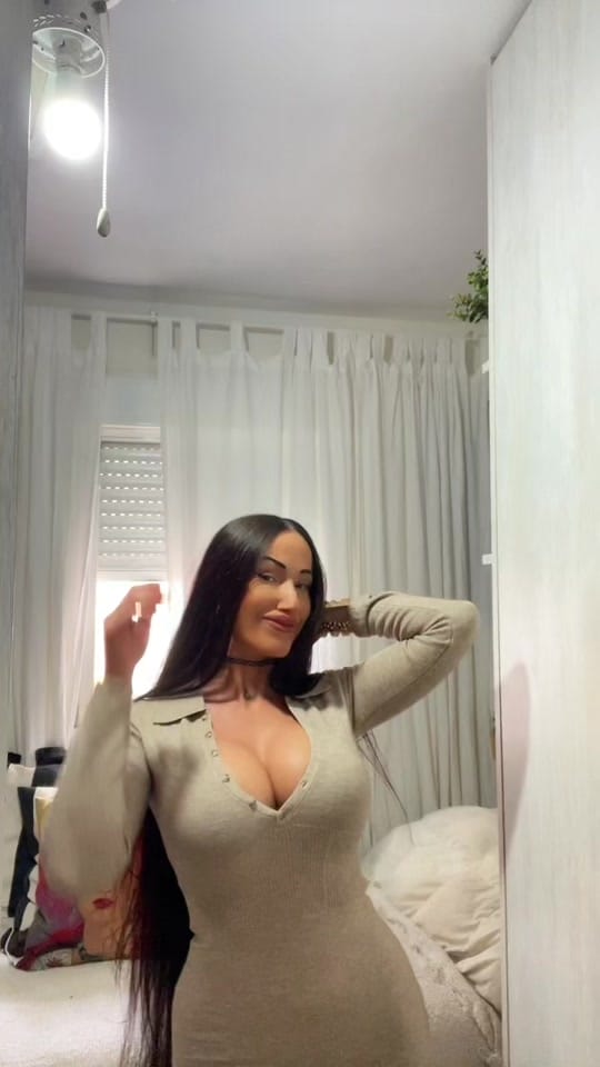 Post 8 by Mer92 on TikTok (video)