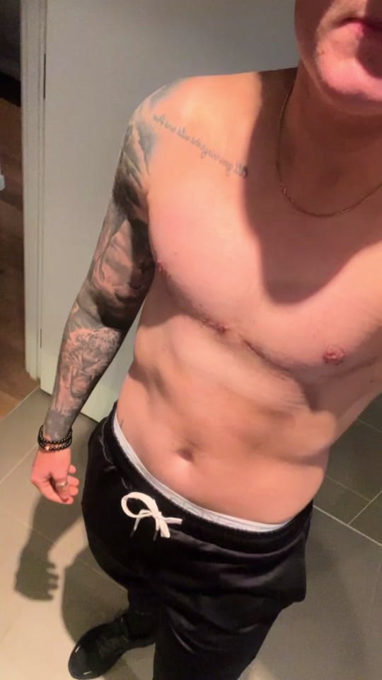Post 6 by Axel on TikTok (video)
