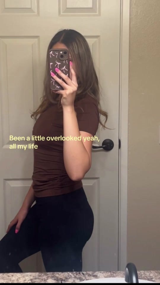 Post 8 by vanoashleyfit on TikTok (video)