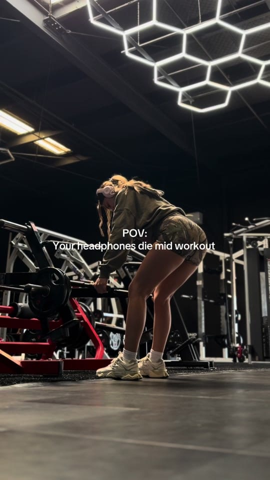 Post 10 by vanoashleyfit on TikTok (video)