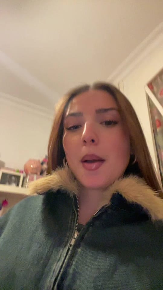 Post 4 by Laurita on TikTok (video)