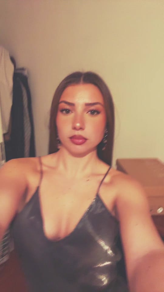 Post 3 by Laurita on TikTok (video)