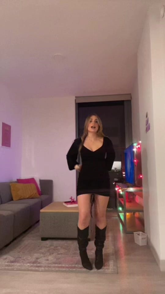 Post 5 by Ivannia Herrera on TikTok (video)