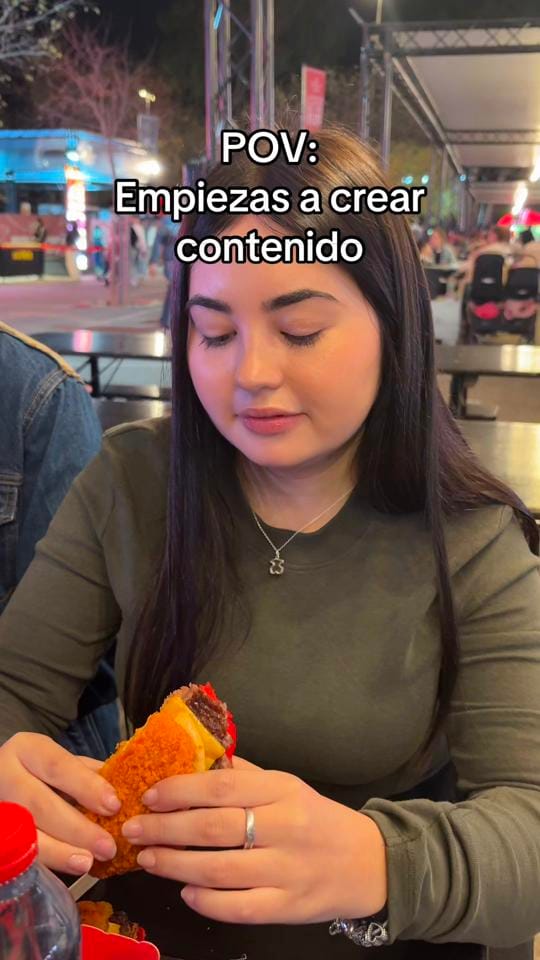 Post 2 by Rocío Roldán on TikTok (video)