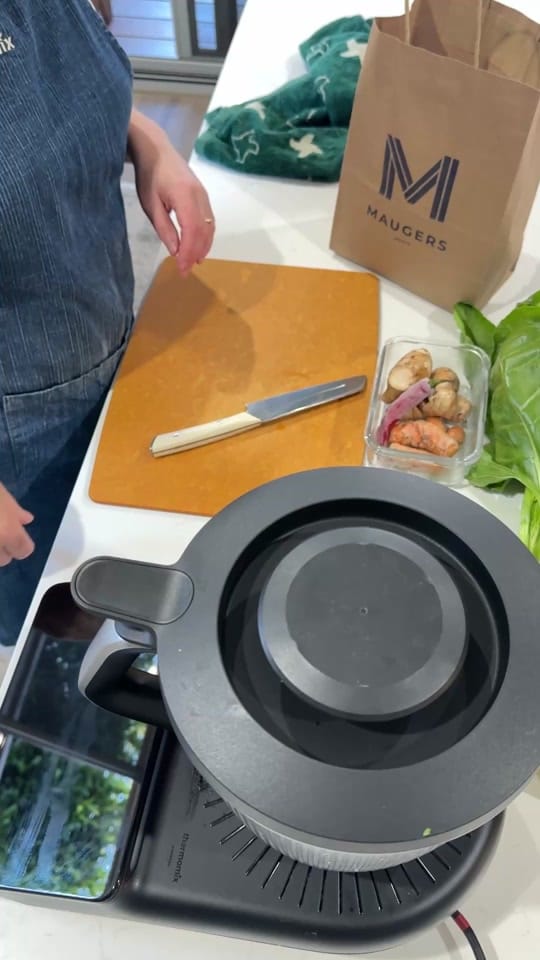 Post 1 by Rebecca McAlister on TikTok (video)