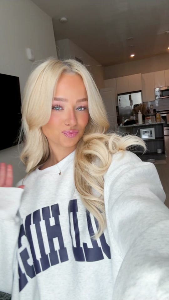 Post 3 by sydney on TikTok (video)