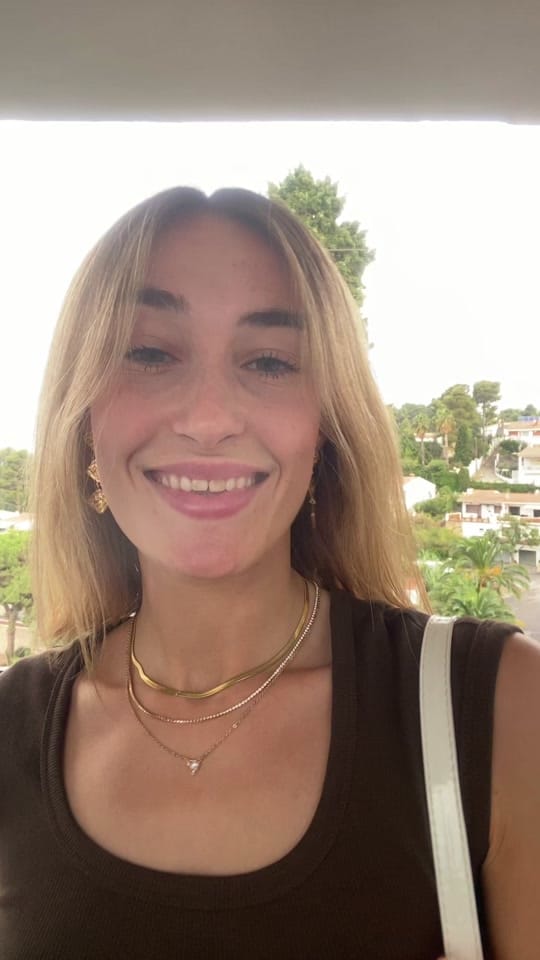 Post 8 by Clàudia Tarruella on TikTok (video)