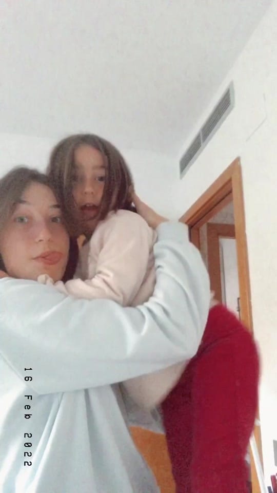 Post 10 by Clàudia Tarruella on TikTok (video)
