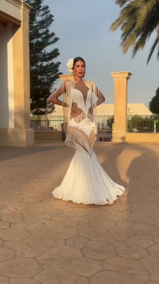 Post 8 by La Faraona on TikTok (video)