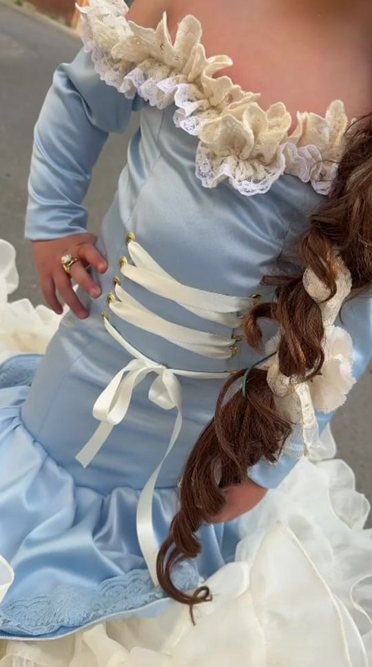 Post 3 by La Faraona on TikTok (video)