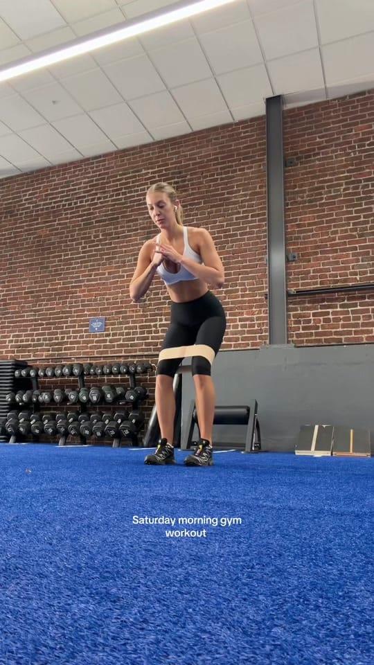 Post 8 by Lauren on TikTok (video)