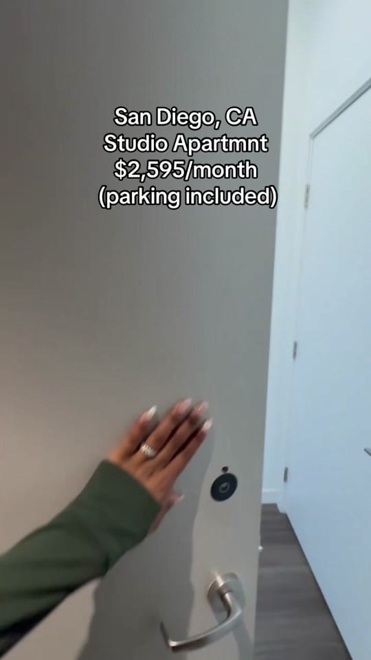 Post 4 by homeswithdominika on TikTok (video)