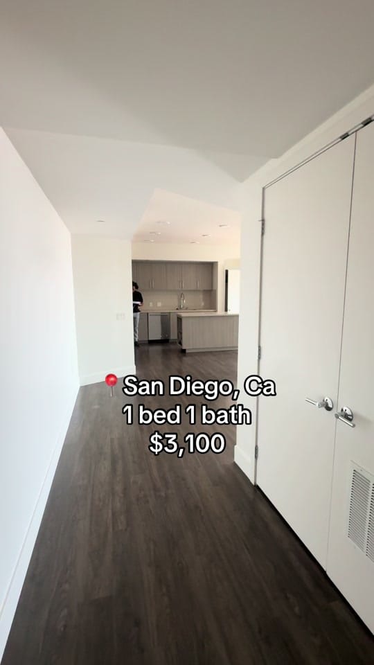 Post 9 by homeswithdominika on TikTok (video)