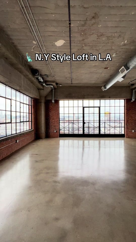 Post 4 by 🔑 Luxe Living | 🏡 Experts on TikTok (video)