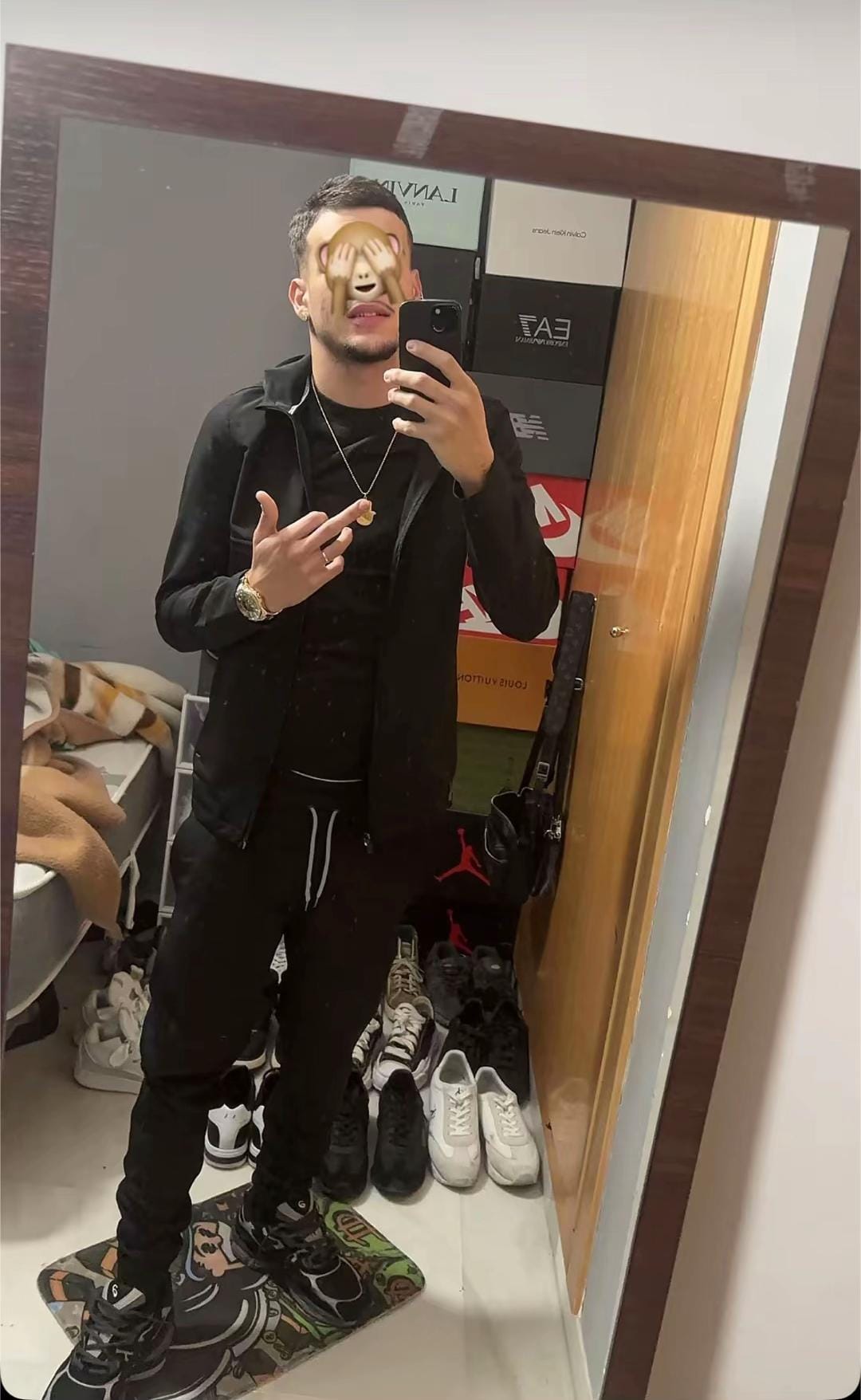 Post 8 by kr7sto🗽 on TikTok (video)