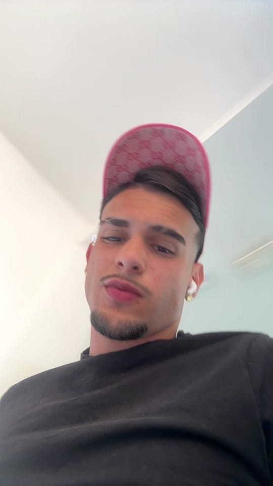Post 5 by kr7sto🗽 on TikTok (video)