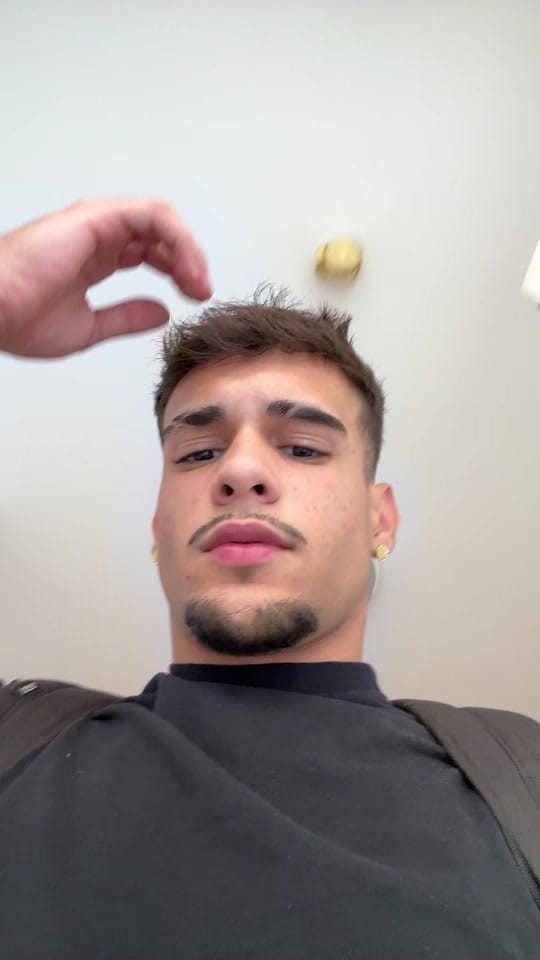 Post 6 by kr7sto🗽 on TikTok (video)