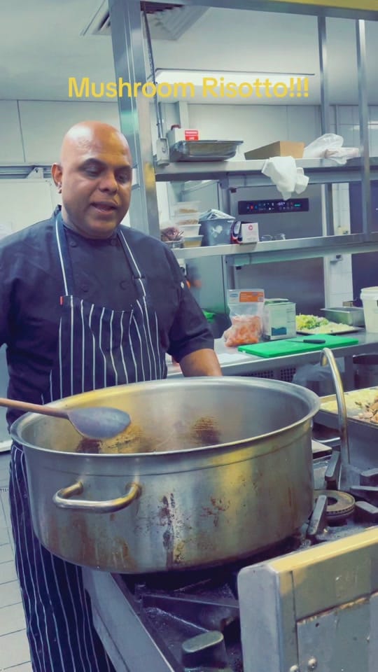 Post 9 by Chef Jojy Vattoly on TikTok (video)