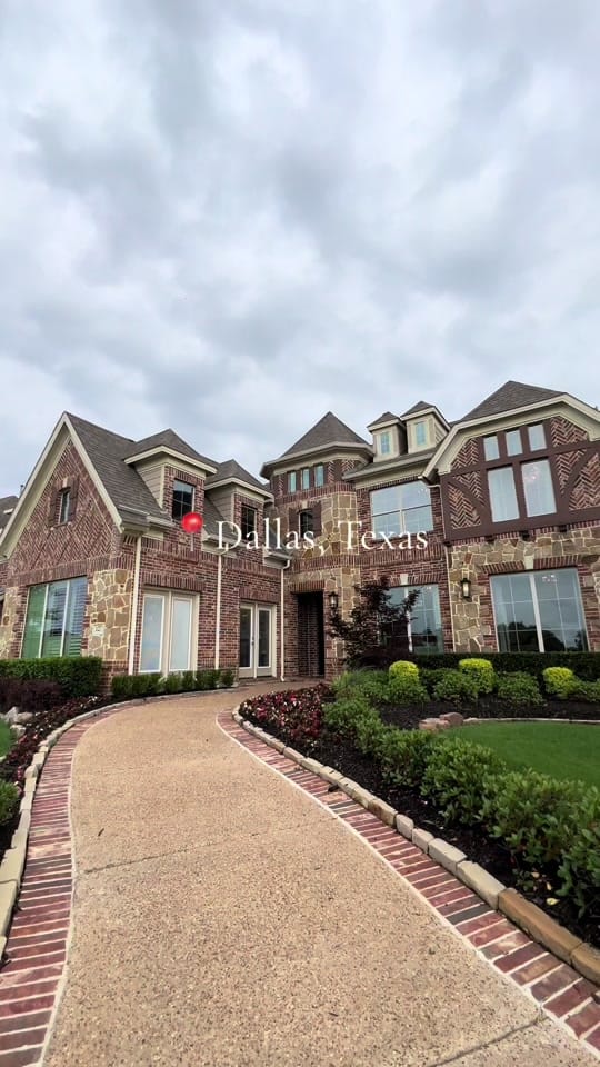 Post 2 by Reign | Dallas Realtor 🏡 on TikTok (video)