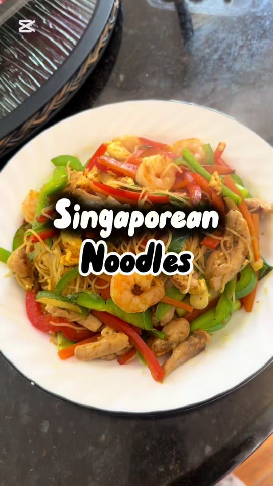 Post 3 by Tien’s Kitchen on TikTok (video)
