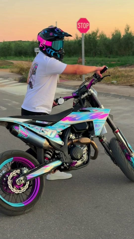 Post 4 by Ricky Fdez on TikTok (video)