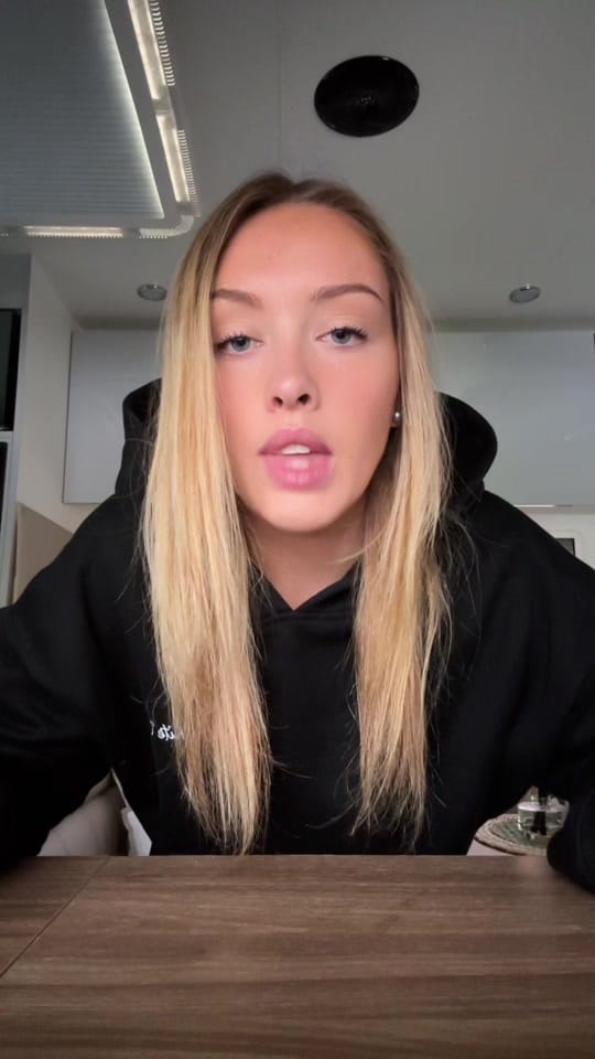 Post 7 by Chloe Dillon on TikTok (video)