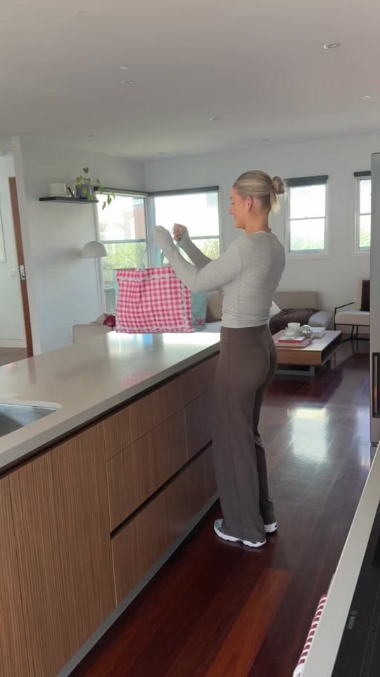 Post 1 by Emily Elizabeth on TikTok (video)