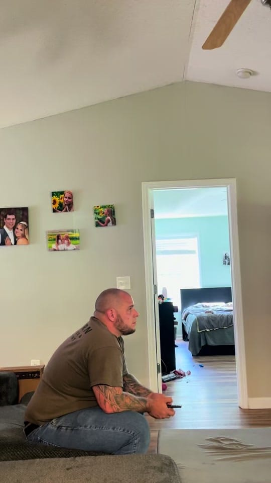 Post 1 by Shawn Hart on TikTok (video)