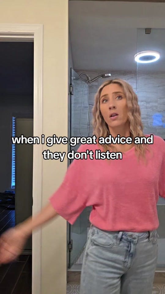 Post 4 by Justine Kelone on TikTok (video)
