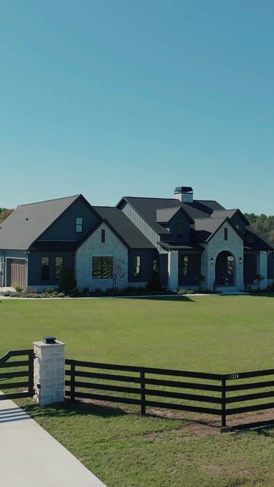 Post 2 by Renzo I  Florida Realtor on TikTok (video)