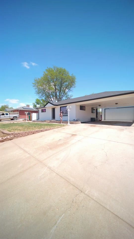Post 5 by Jessica | Real Estate Agent on TikTok (video)