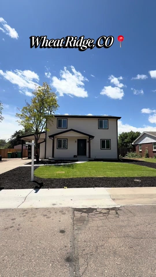 Post 7 by Jessica | Real Estate Agent on TikTok (video)