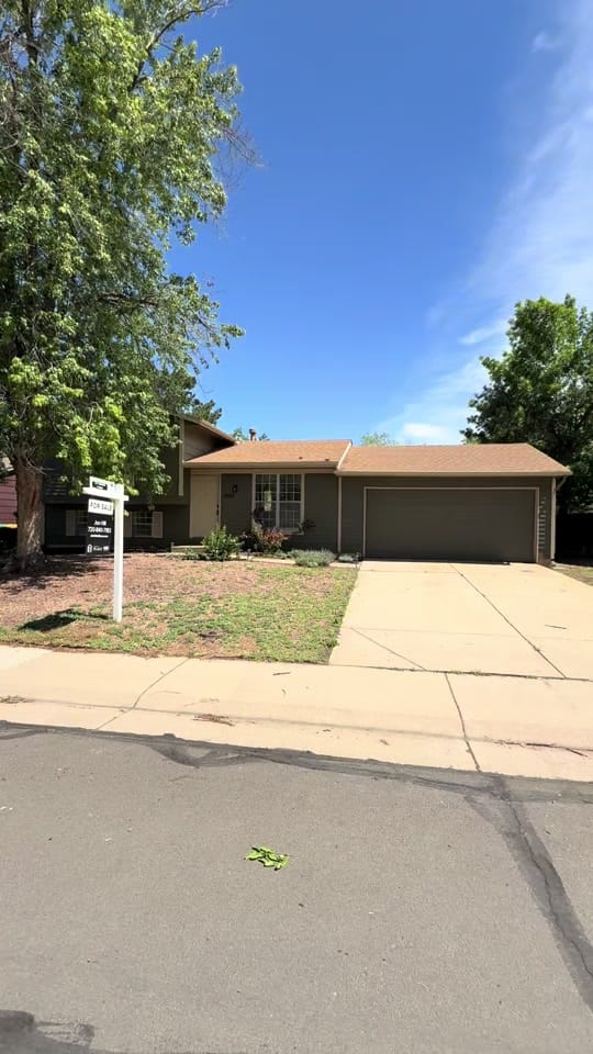 Post 4 by Jessica | Real Estate Agent on TikTok (video)