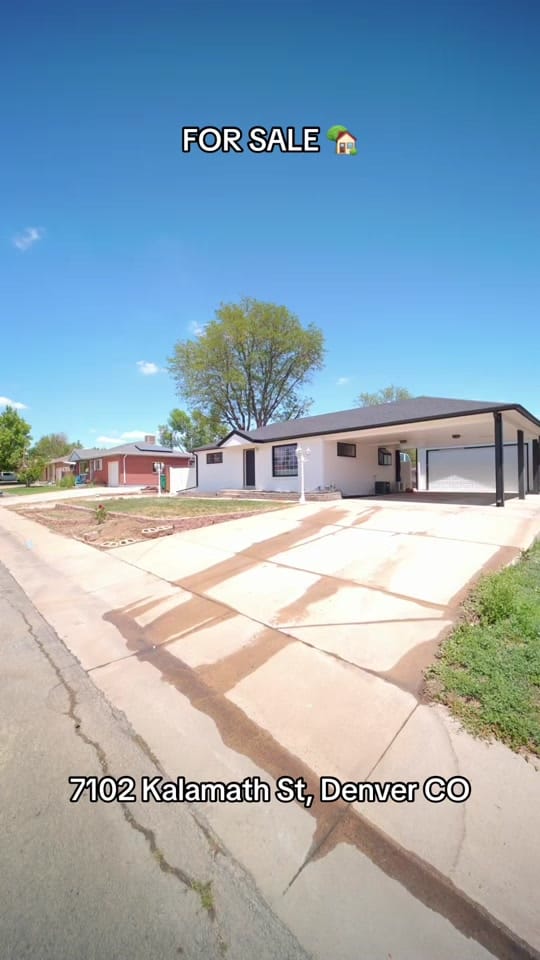 Post 2 by Jessica | Real Estate Agent on TikTok (video)