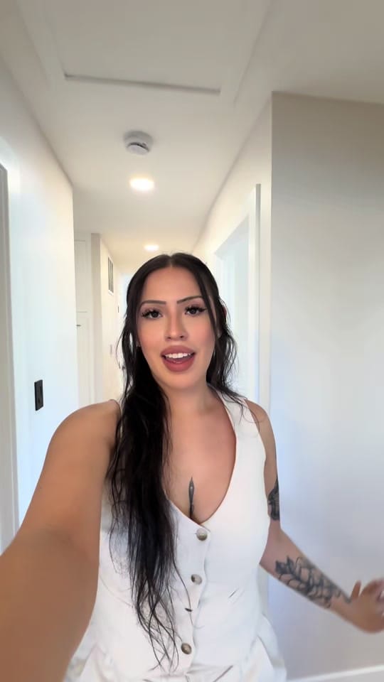 Post 10 by Jessica | Real Estate Agent on TikTok (video)