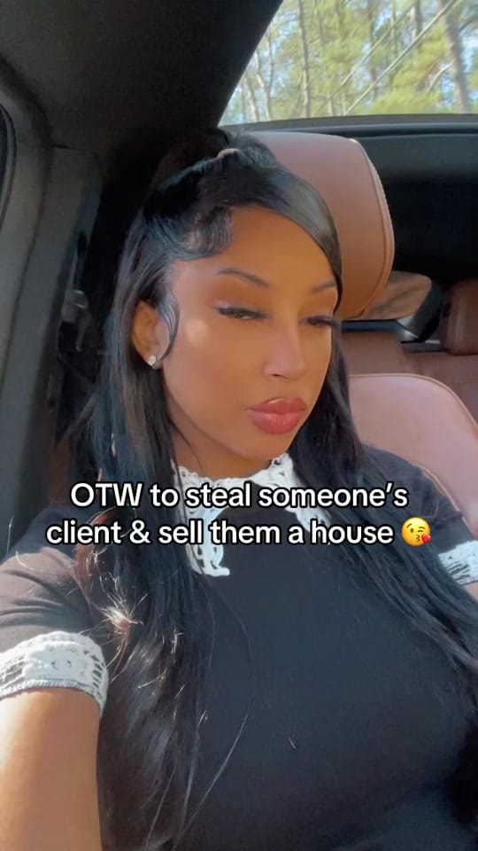 Post 5 by LeeLee on TikTok (video)