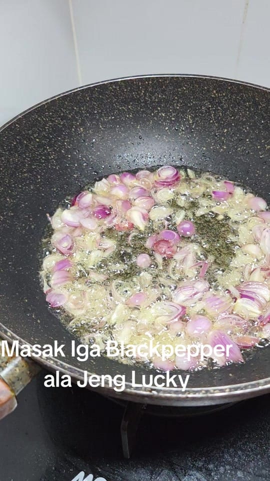 Post 3 by jenglucky on TikTok (video)
