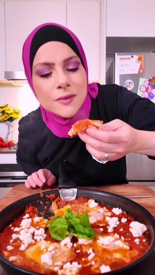 Post 1 by hodahannaway on TikTok (video)