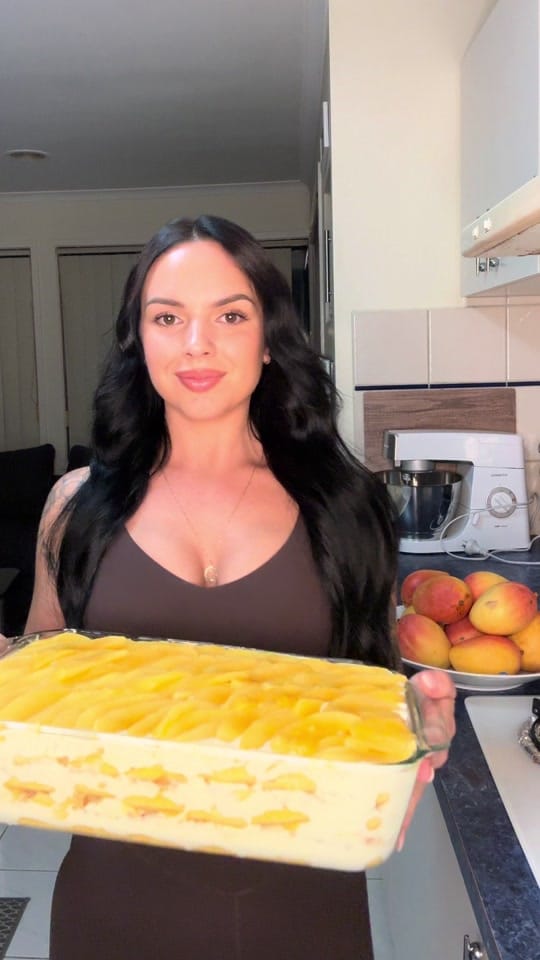 Post 8 by valsrealkitchen on TikTok (video)