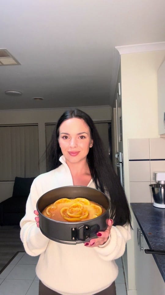 Post 5 by valsrealkitchen on TikTok (video)