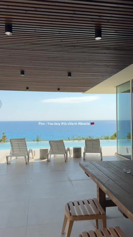 Post 10 by phoenixwavevillas on TikTok (video)