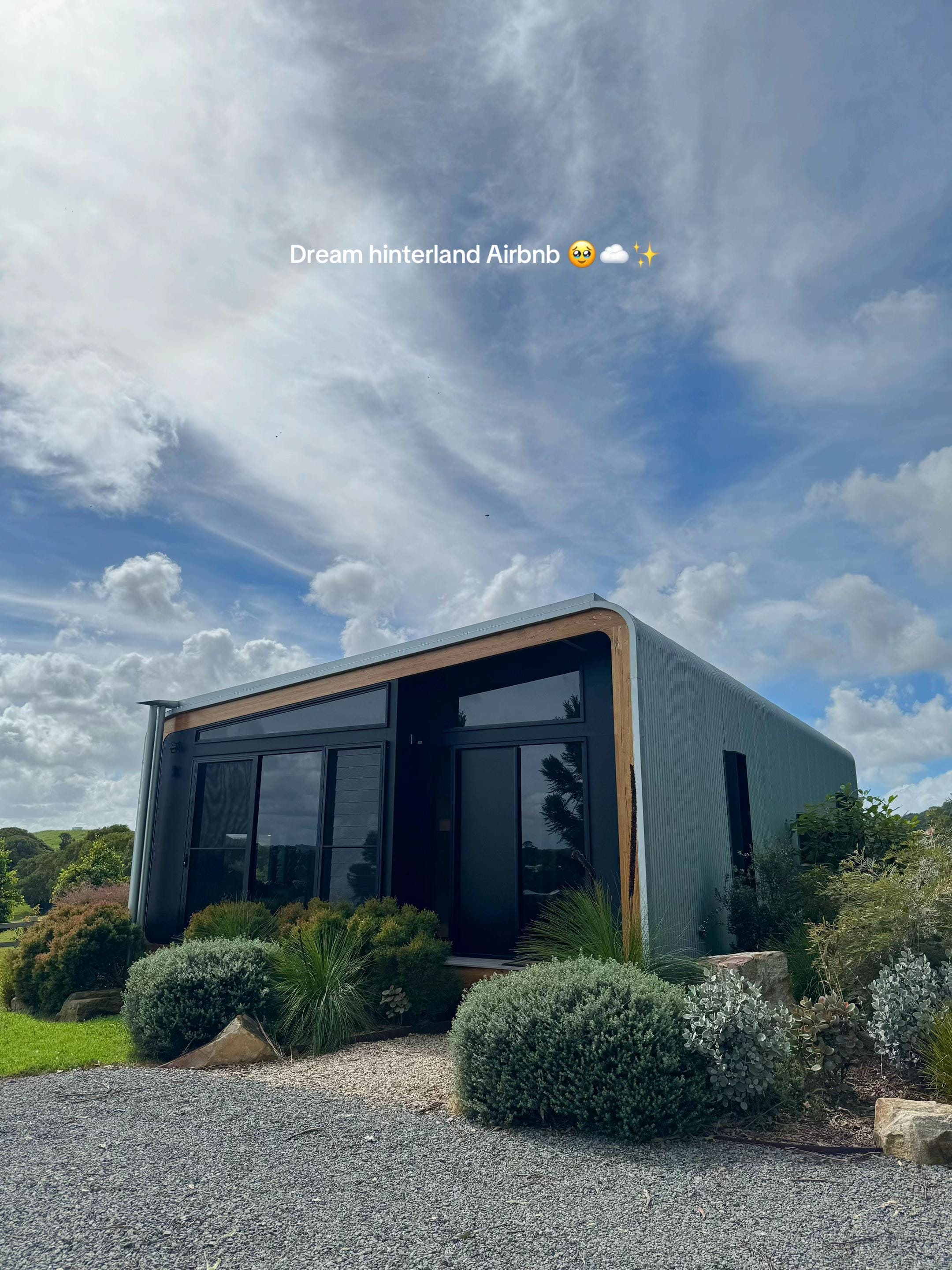 Post 1 by Eva ✈️✨ on TikTok (video)