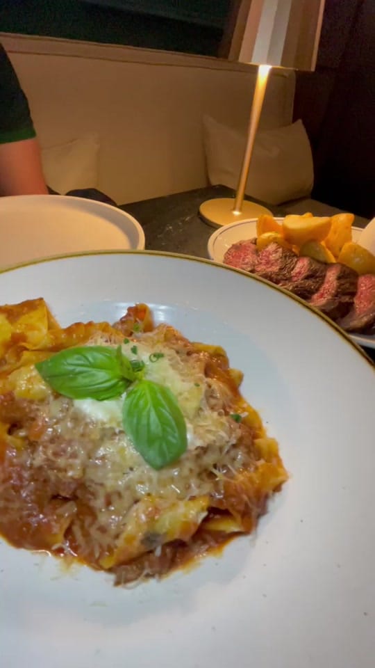 Post 1 by Weekends in Melbourne on TikTok (video)