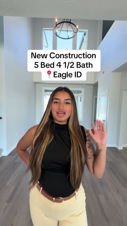 Post 7 by jj.julietbell on TikTok (video)
