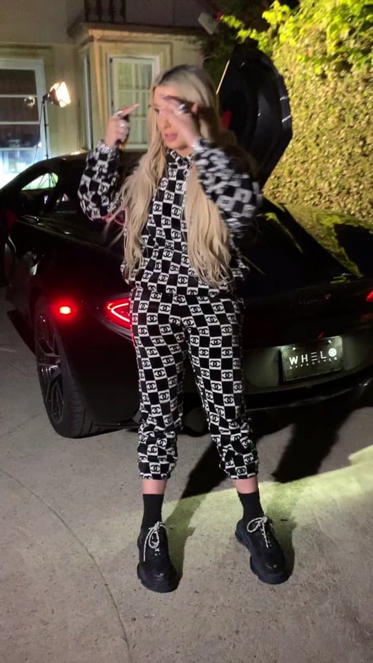 Post 10 by Daevin Sanchez on TikTok (video)