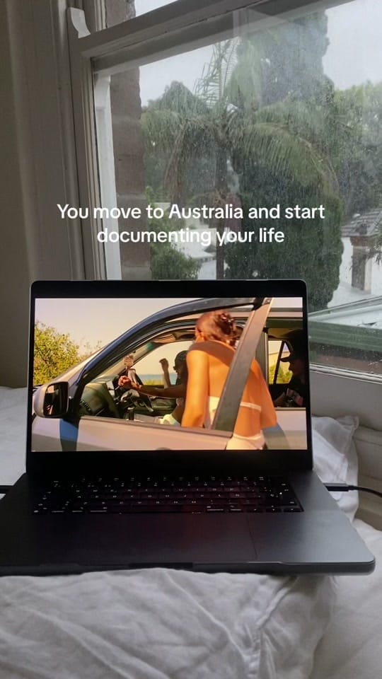 Post 10 by Elena Atienzar on TikTok (video)